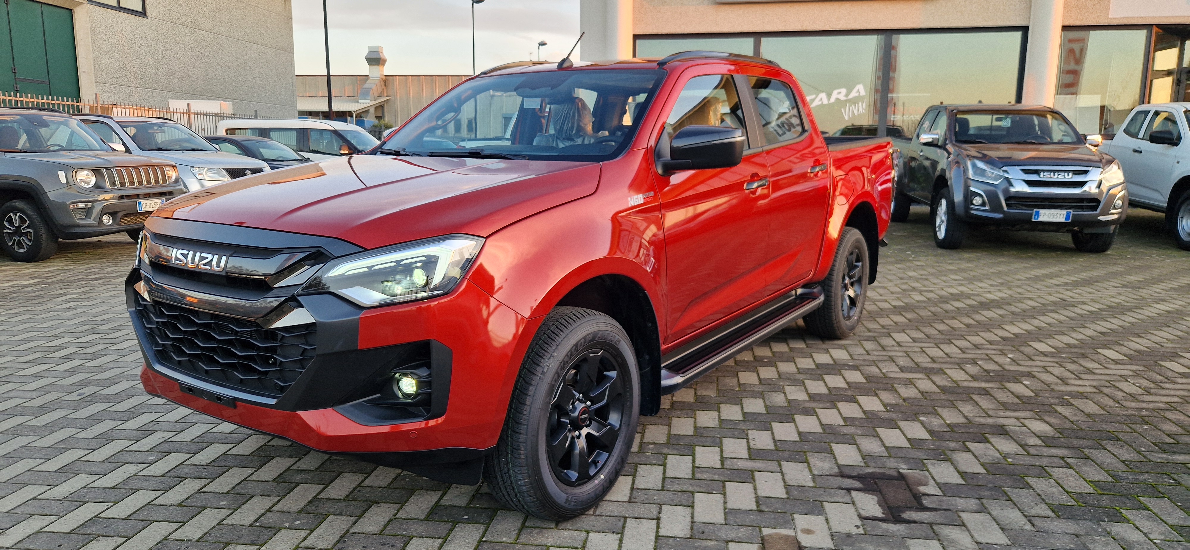 ISUZU D-MAX CREW N60 NITRO SPORT